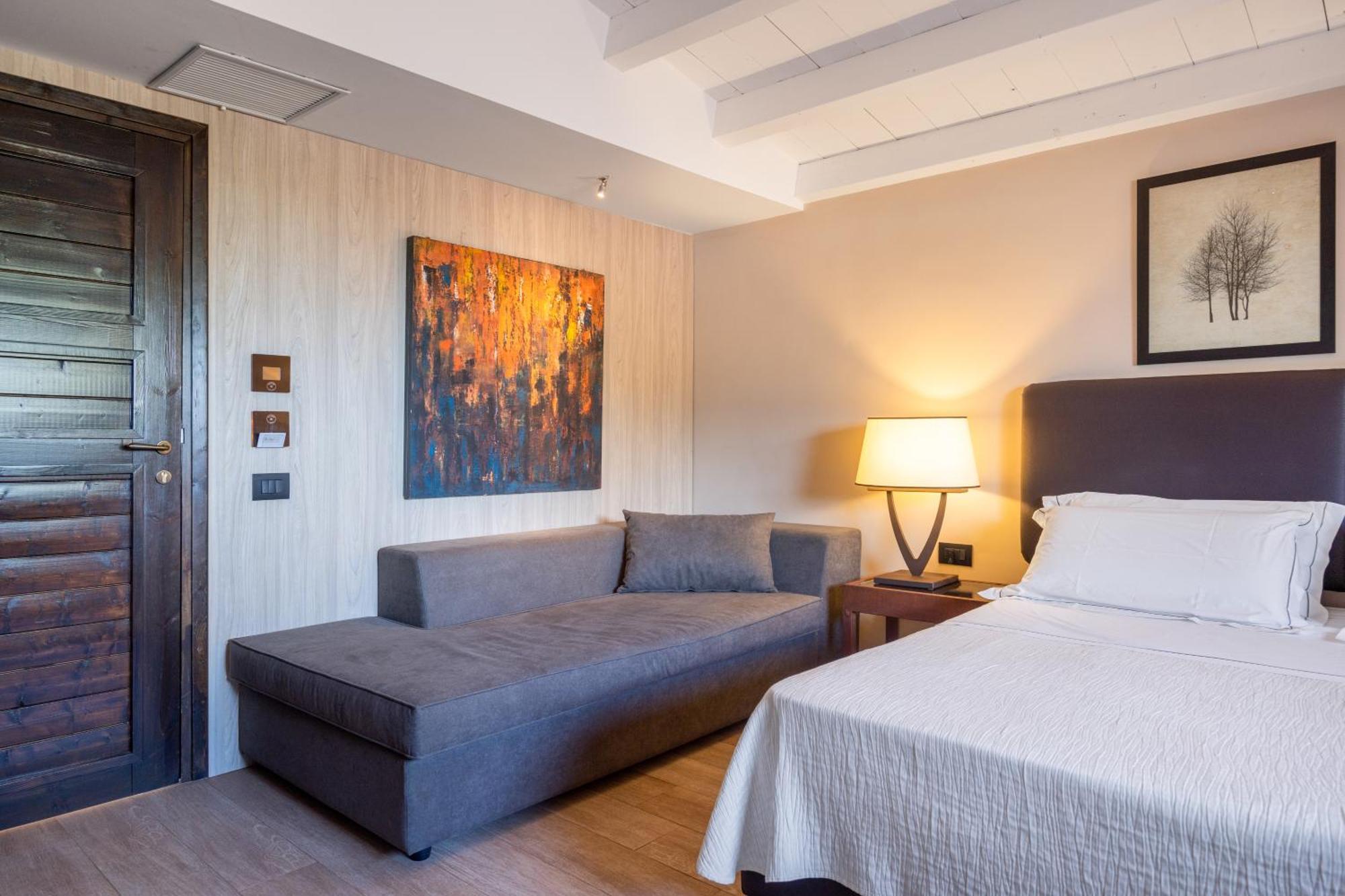 Triple Room Terrace,1536394819:JPEG