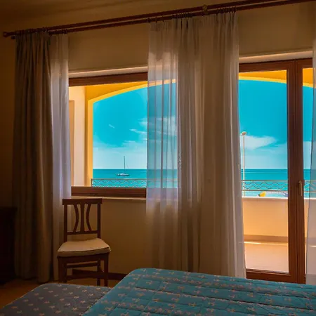 Hotel Riva Del Sole-2
