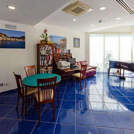 Astro Suite Hotel-2
